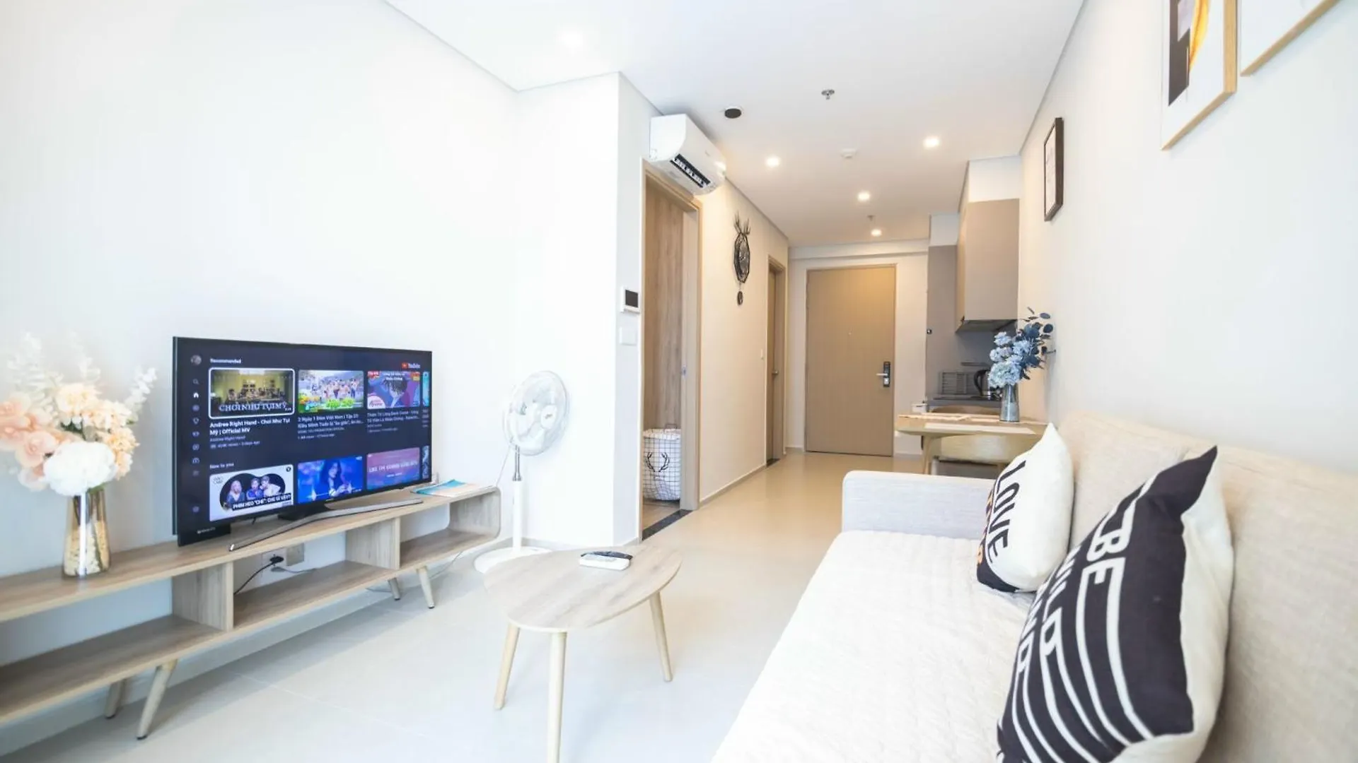 Can Ho Ban Cong Huong Bien The Song Vung Tau - Free Ho Boi Vo Cuc, Sauna, Bbq, Karaoke!! Apartment Vietnam